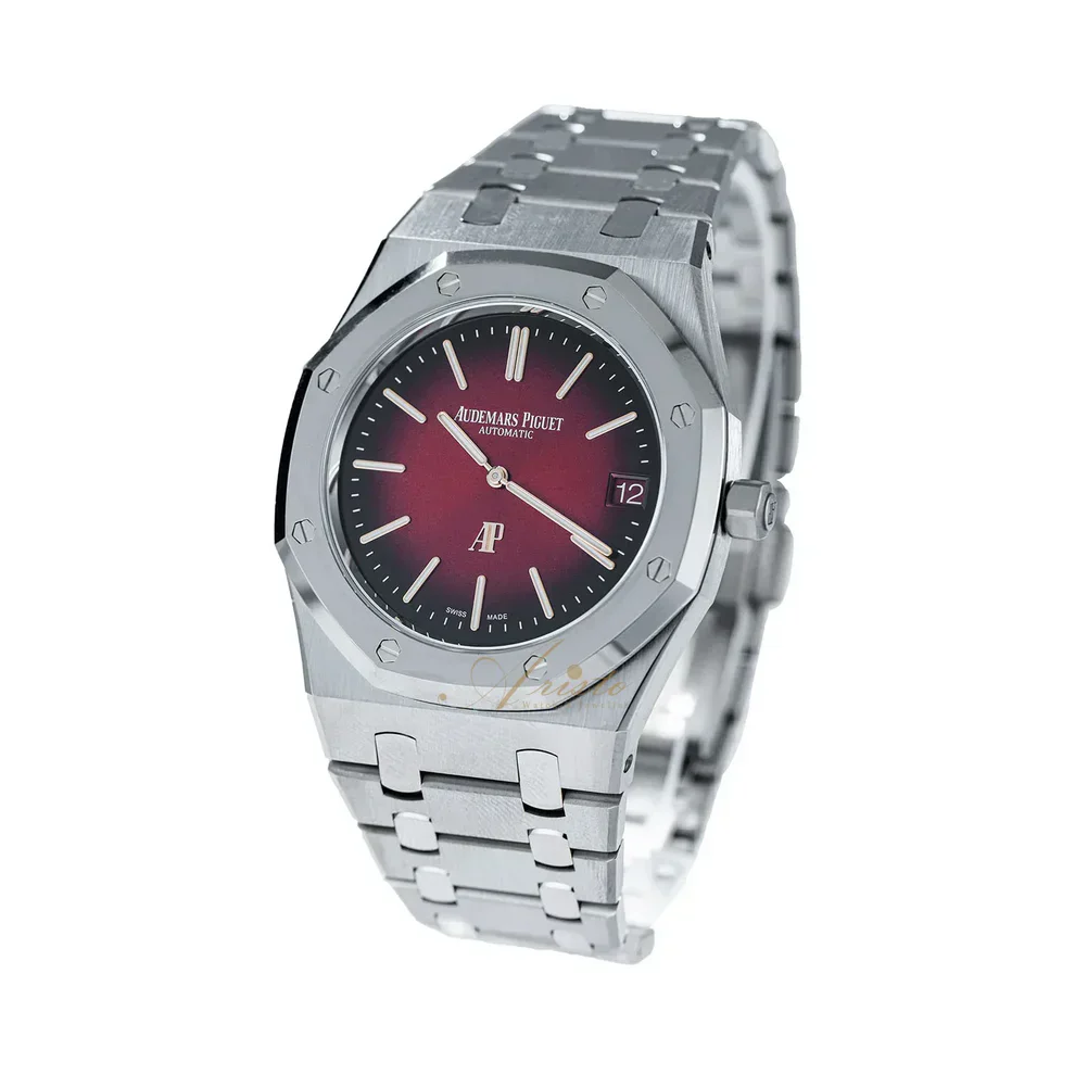 Audemars Piguet – Royal Oak 15300ST WITH BOX
