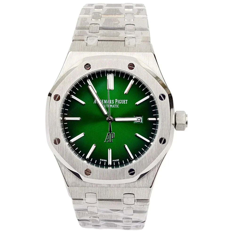 Audemars Piguet – Royal Oak 15300ST WITH BOX