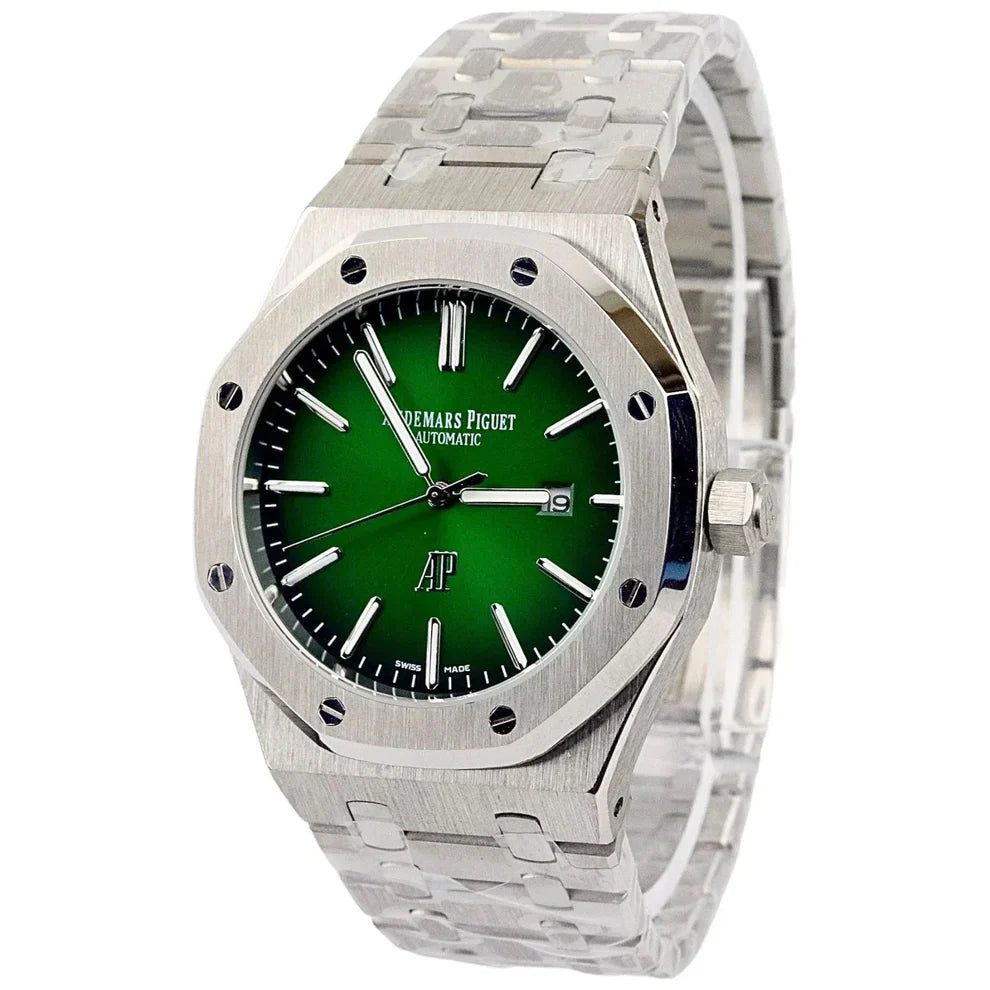 Audemars Piguet – Royal Oak 15300ST WITH BOX